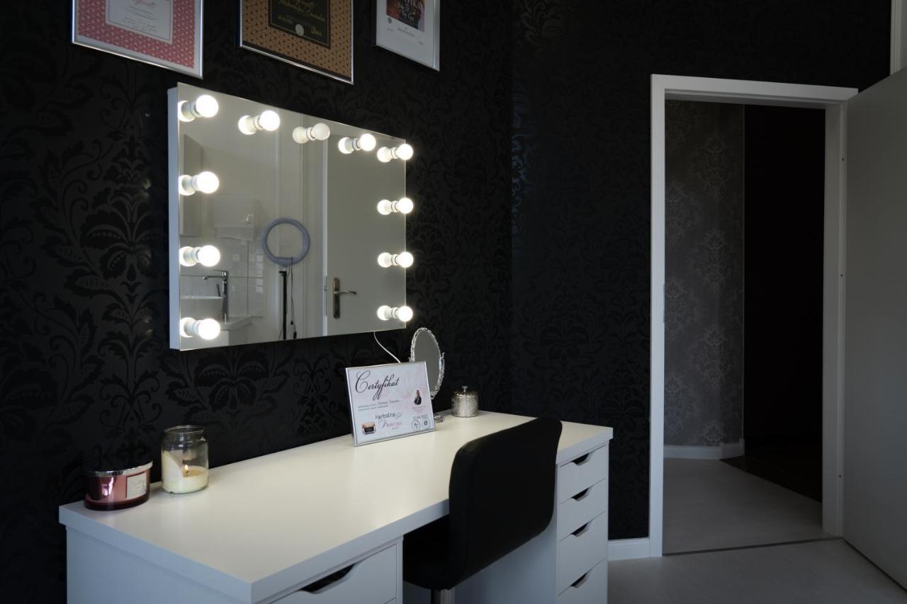 Night O'Clock Apart Premium Opole Exterior foto